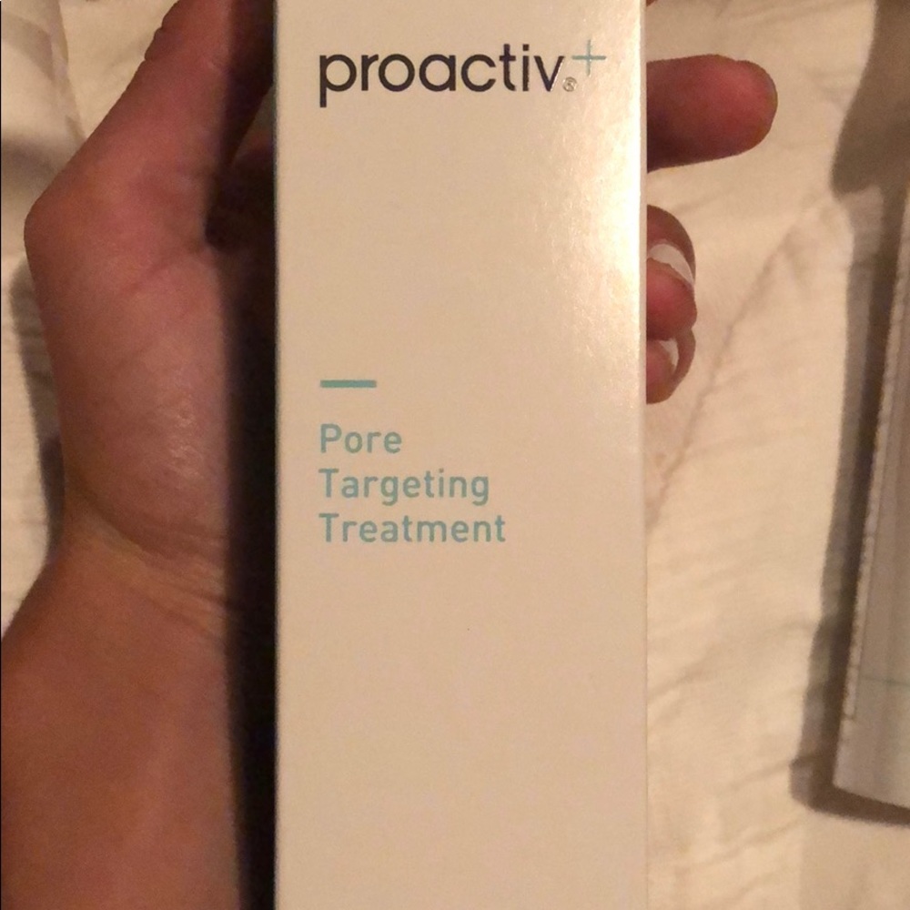 Proactive pore targeting treatment
